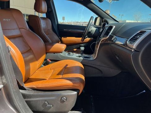 Used 2014 Jeep Grand Cherokee SRT8 w/ Luxury Group II image 19