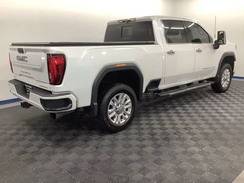 Used 2020 GMC Sierra 3500 Denali w/ Denali Ultimate Package AWD/4WD image 24