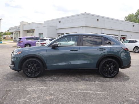 Used 2024 Honda HR-V Sport image 4