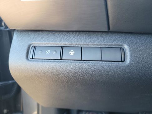 Certified 2023 Nissan Pathfinder Rock Creek image 24