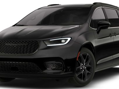 New 2026 Chrysler Pacifica Limited