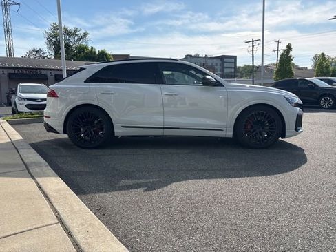 New 2026 Audi SQ8 Prestige AWD/4WD image 5