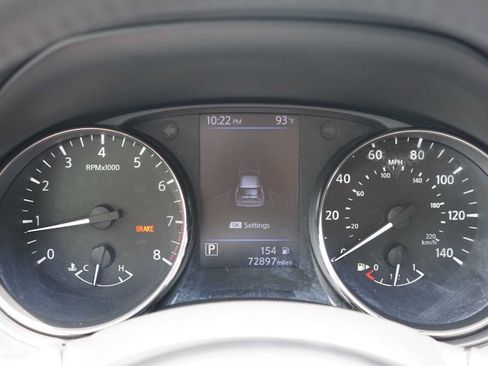 Used 2019 Nissan Rogue SV FWD image 17