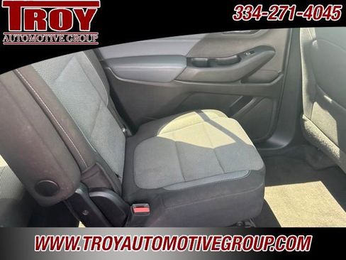 Used 2019 Chevrolet Traverse LT FWD image 23