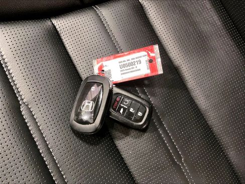 Used 2025 Honda CR-V EX-L image 31