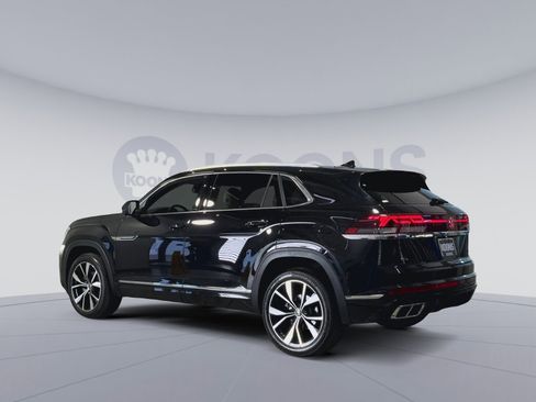 Used 2024 Volkswagen Atlas Cross Sport SEL Premium R-Line AWD/4WD image 8