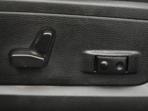 Used 2024 RAM 2500 Big Horn image 14