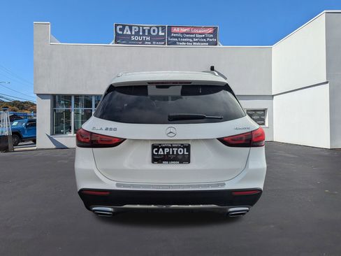 Used 2021 Mercedes-Benz GLA 250 GLA 250 image 4