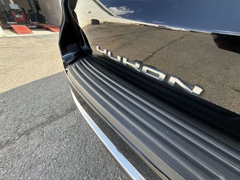 Certified 2023 GMC Yukon Denali image 39