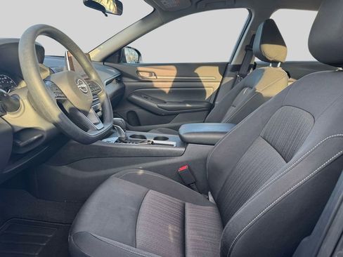 Used 2025 Nissan Altima 2.5 S image 14