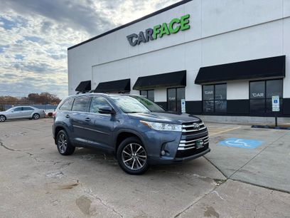 Used 2019 Toyota Highlander XLE