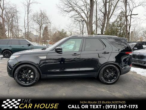 Used 2018 Land Rover Discovery SE image 8