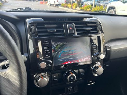 Certified 2024 Toyota 4Runner TRD Off-Road image 23