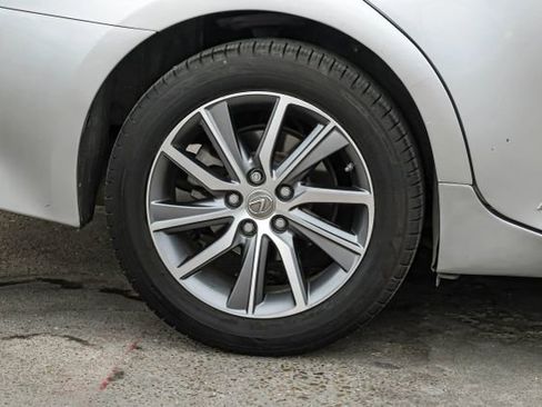 Used 2016 Lexus ES 300h image 64