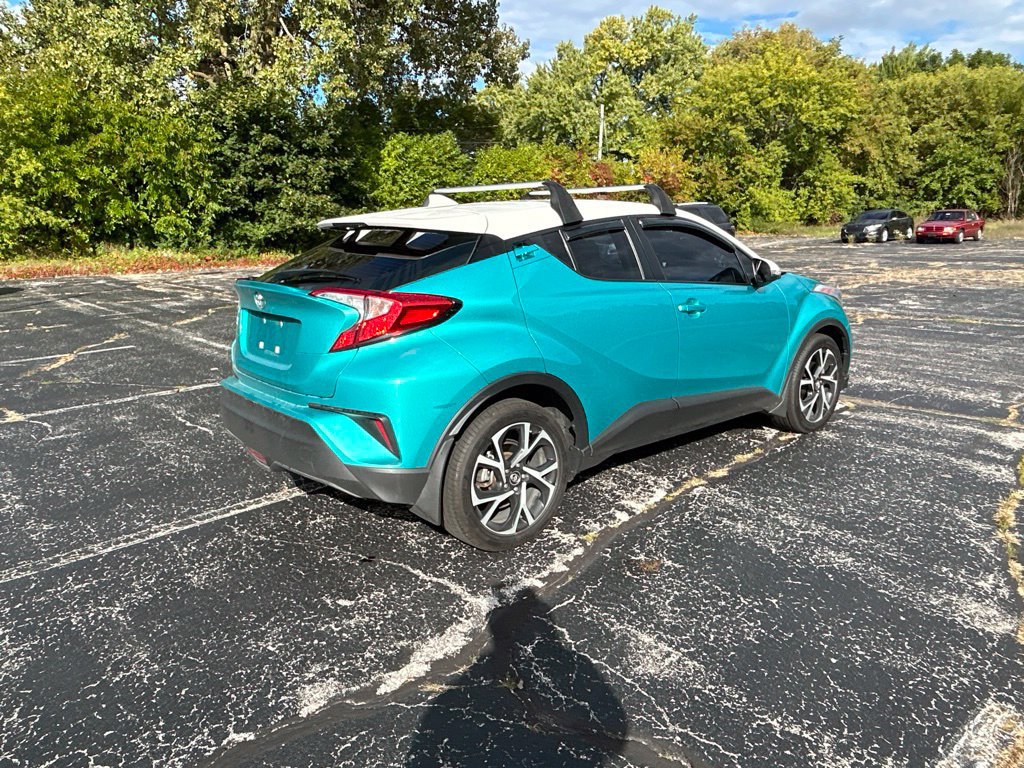 Used 2018 Toyota C-HR XLE FWD image 27