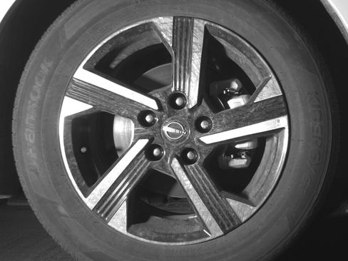 Used 2025 Nissan Sentra SV image 13