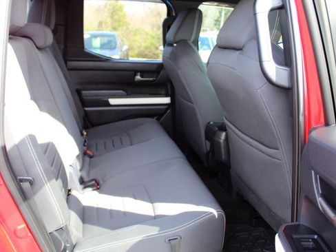 Used 2024 Toyota Tacoma TRD Sport image 13