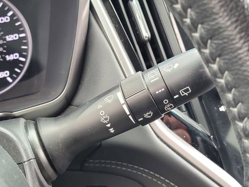 Used 2020 Subaru Outback Limited image 26