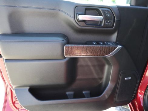 Used 2019 GMC Sierra 1500 Denali w/ Denali Ultimate Package AWD/4WD image 12