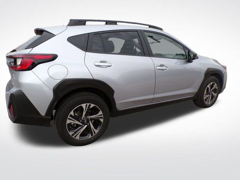 Used 2025 Subaru Crosstrek 2.0i Premium AWD/4WD image 4