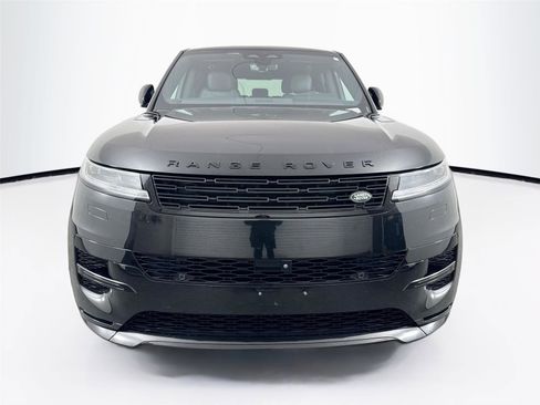 Used 2024 Land Rover Range Rover Sport Dynamic SE image 3
