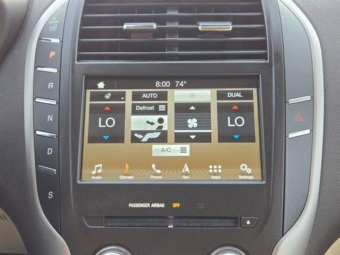 Used 2016 Lincoln MKC Reserve w/ Lincoln MKC Climate Package FWD image 22
