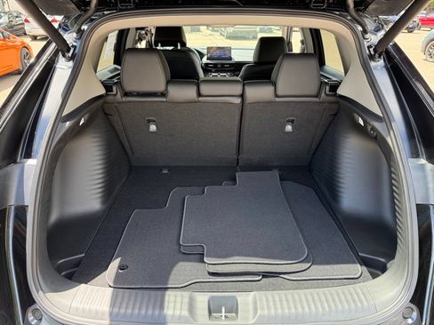 Certified 2025 Acura ADX AWD image 17