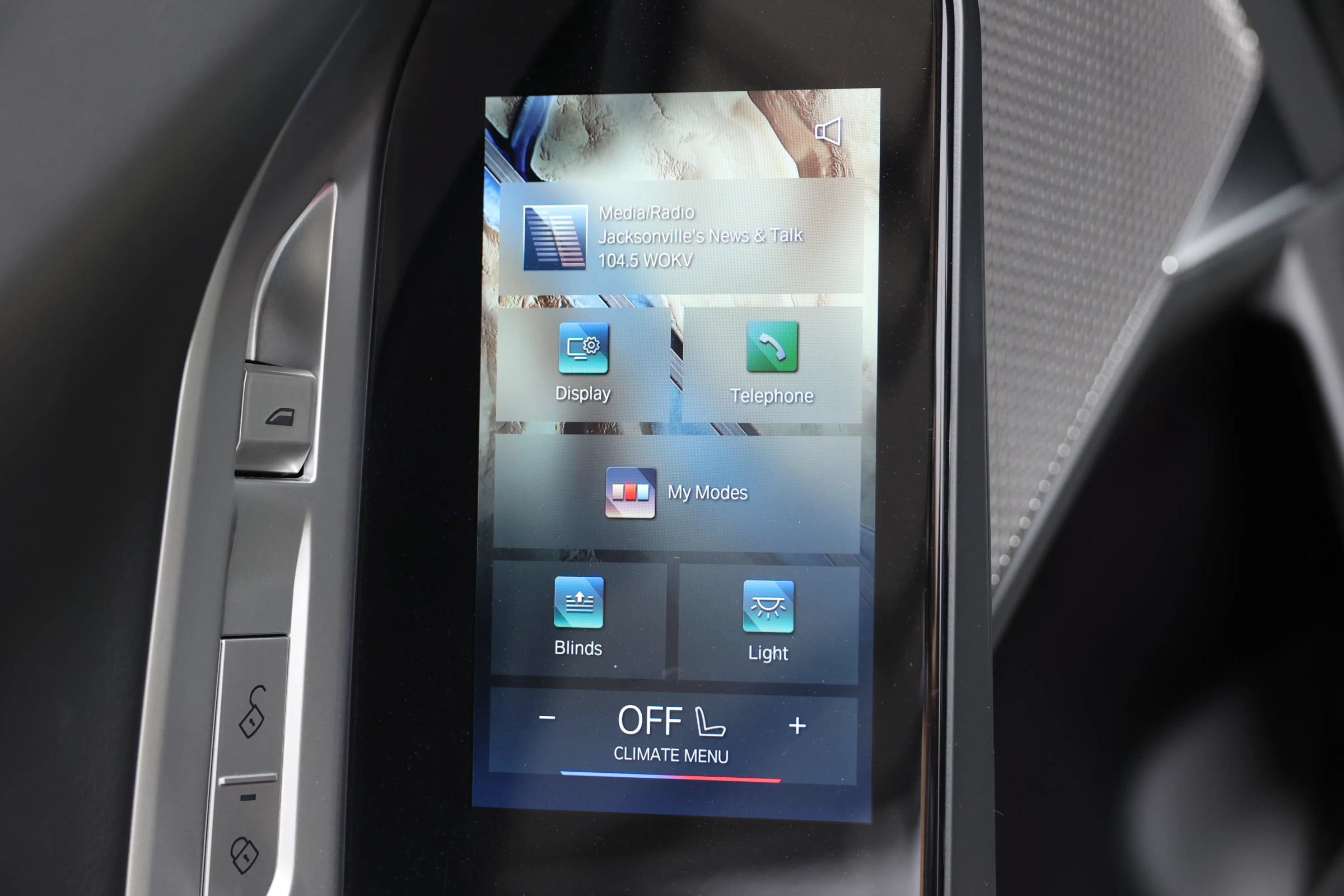Used 2025 BMW 740i RWD image 54