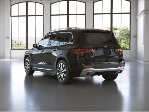 Certified 2023 Mercedes-Benz GLB 250 4MATIC image 13