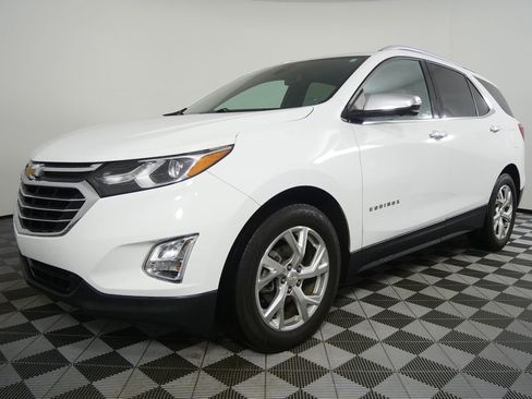 Used 2020 Chevrolet Equinox Premier image 8
