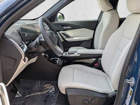 New 2026 BMW X1 xDrive28i AWD/4WD image 4