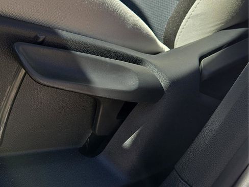 New 2026 Volkswagen Taos S FWD image 17