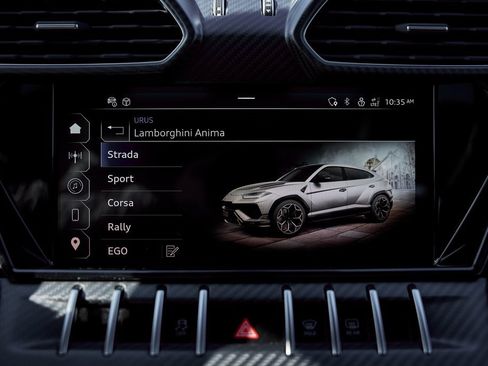 Used 2024 Lamborghini Urus Performante image 88