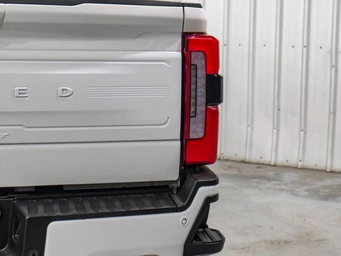 Used 2024 Ford F350 Limited w/ FX4 Off-Road Package AWD/4WD image 54