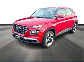 Used 2025 Hyundai Venue SEL FWD video 1
