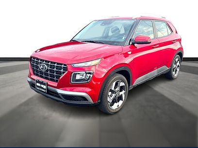 Used 2025 Hyundai Venue SEL
