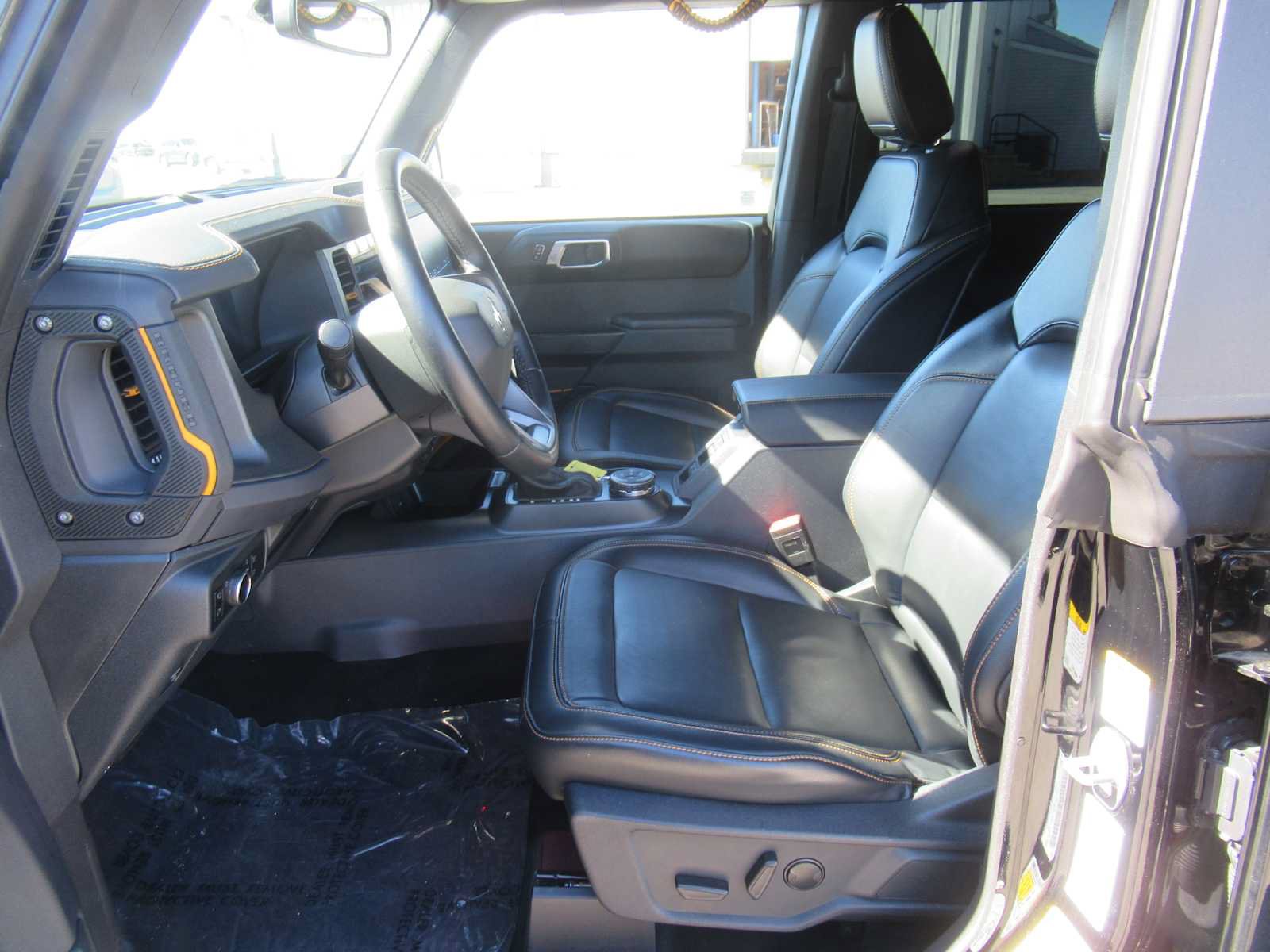 Used 2024 Ford Bronco Badlands AWD/4WD image 14
