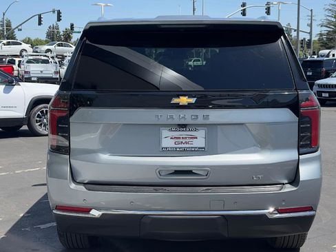 Used 2025 Chevrolet Tahoe LT AWD/4WD image 6