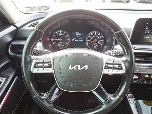 Certified 2022 Kia Telluride S image 21