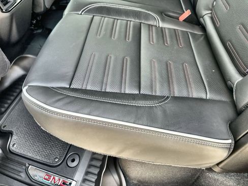 New 2026 GMC Sierra 1500 AT4X AWD/4WD image 17