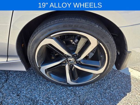 Used 2022 Honda Accord Sport image 28