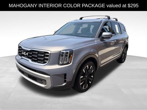 Used 2024 Kia Telluride SX FWD image 3