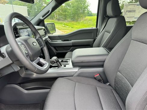 New 2026 Ford F150 XLT w/ Equipment Group 302A MID AWD/4WD image 8