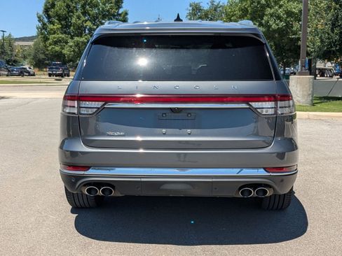 Used 2023 Lincoln Aviator Reserve w/ Equipment Group 201A RWD image 3