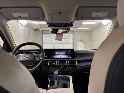 New 2026 Nissan Sentra SL w/ Floor Mat Package FWD image 19