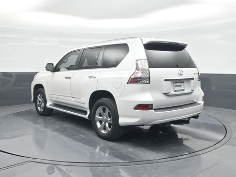 Used 2014 Lexus GX 460 image 22
