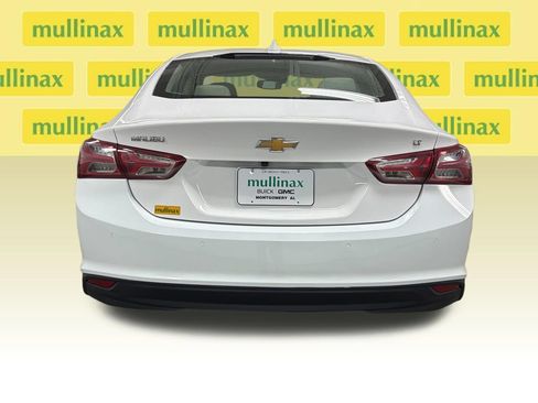 Used 2024 Chevrolet Malibu LT FWD image 12