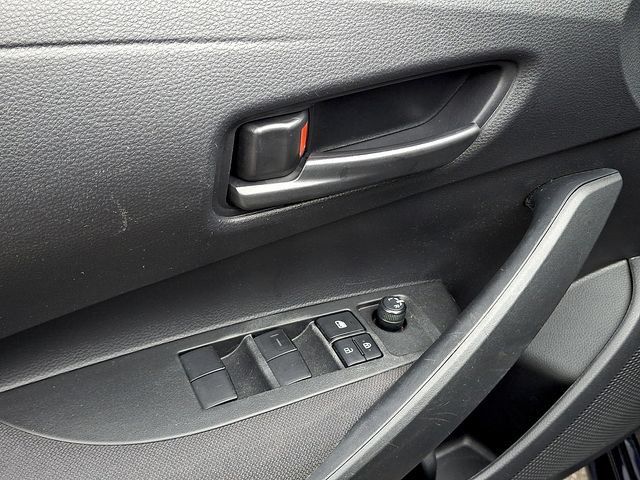 Certified 2024 Toyota Corolla LE AWD/4WD image 7