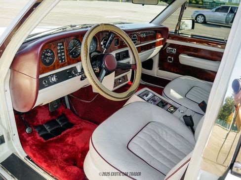 Used 1989 Rolls-Royce Silver Spirit RWD image 31