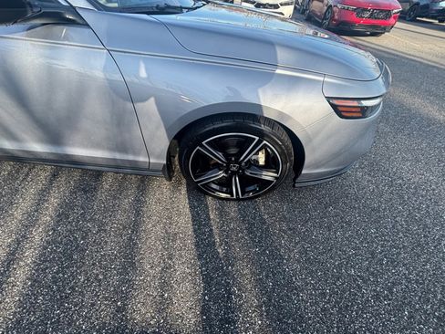 Certified 2023 Honda Accord Sport image 25